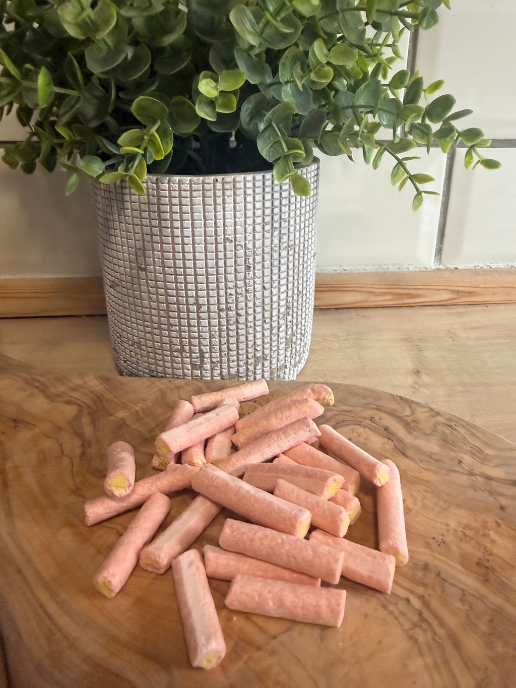 Freeze-Dried Chicken, Cranberry & Egg Sticks