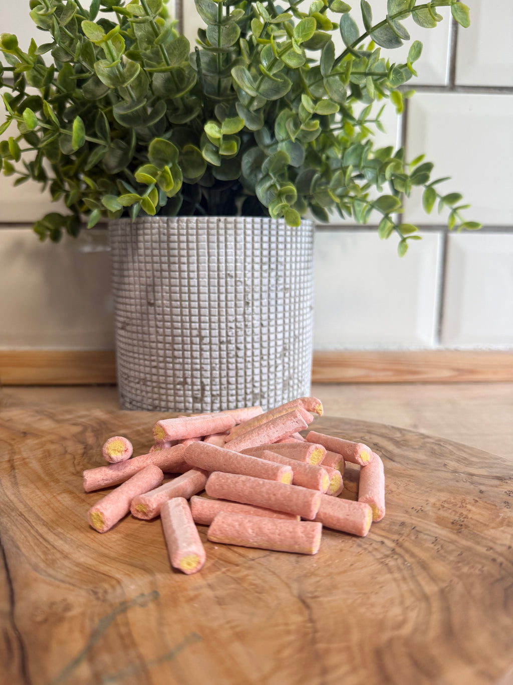 Freeze-Dried Chicken, Cranberry & Egg Sticks