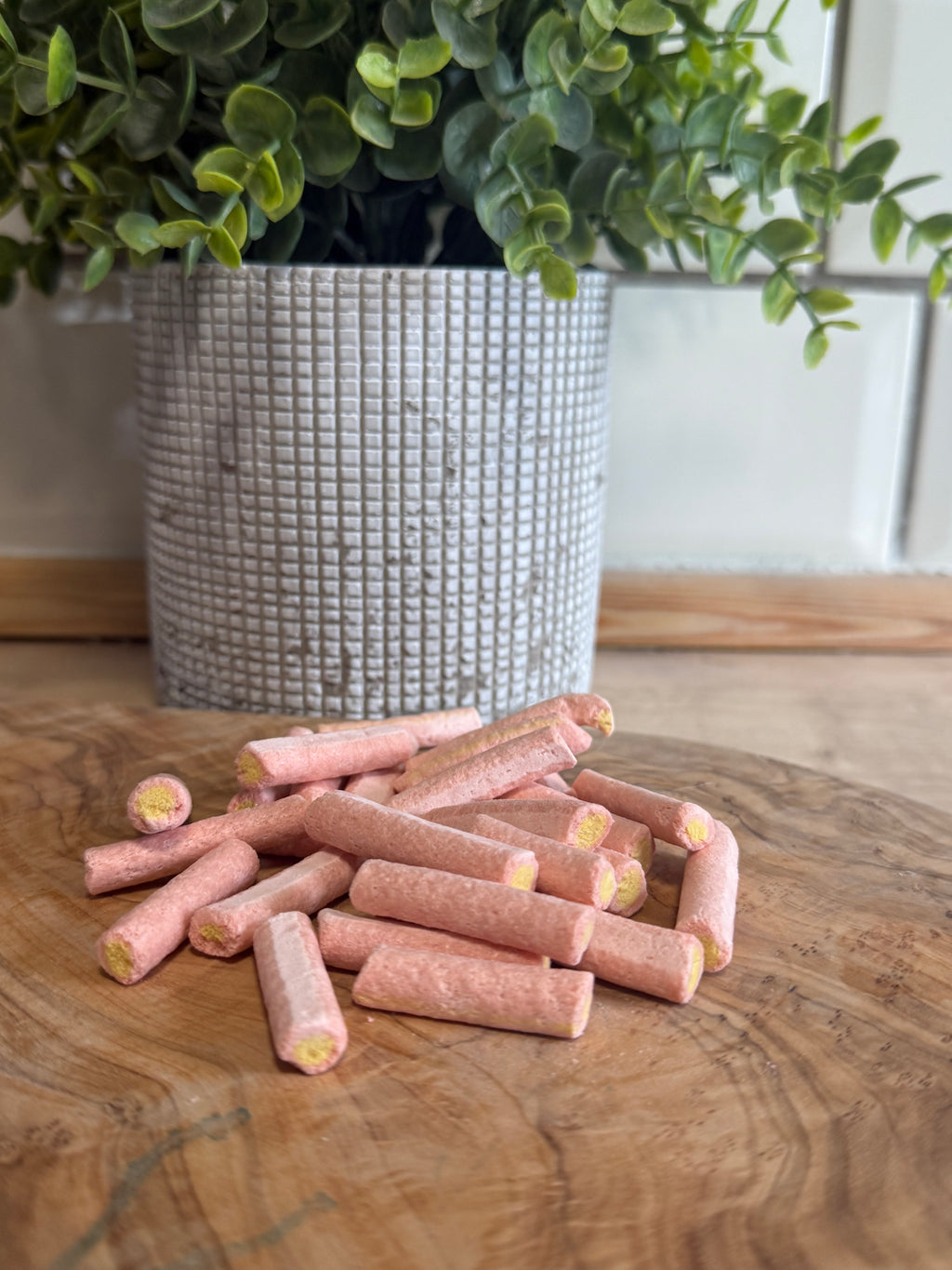 Freeze-Dried Chicken, Cranberry & Egg Sticks
