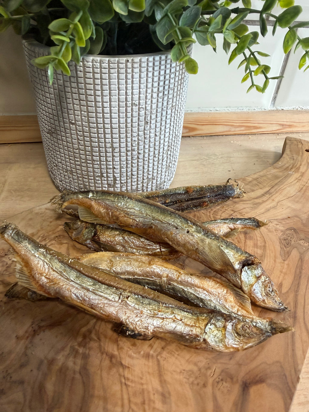 Freeze dried capelin