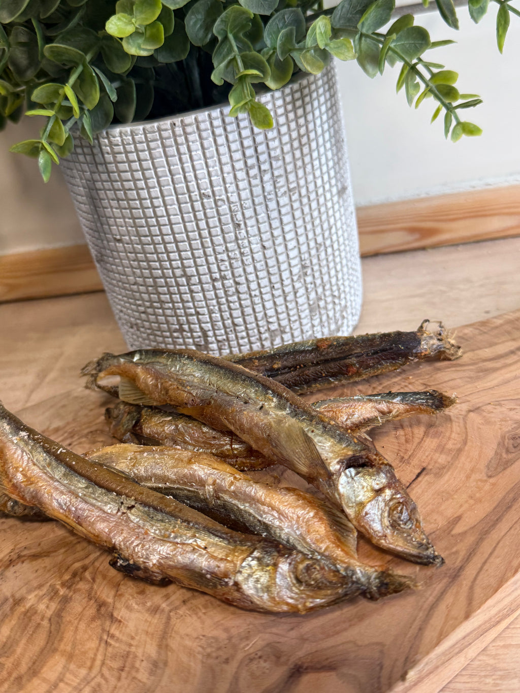 Freeze dried capelin