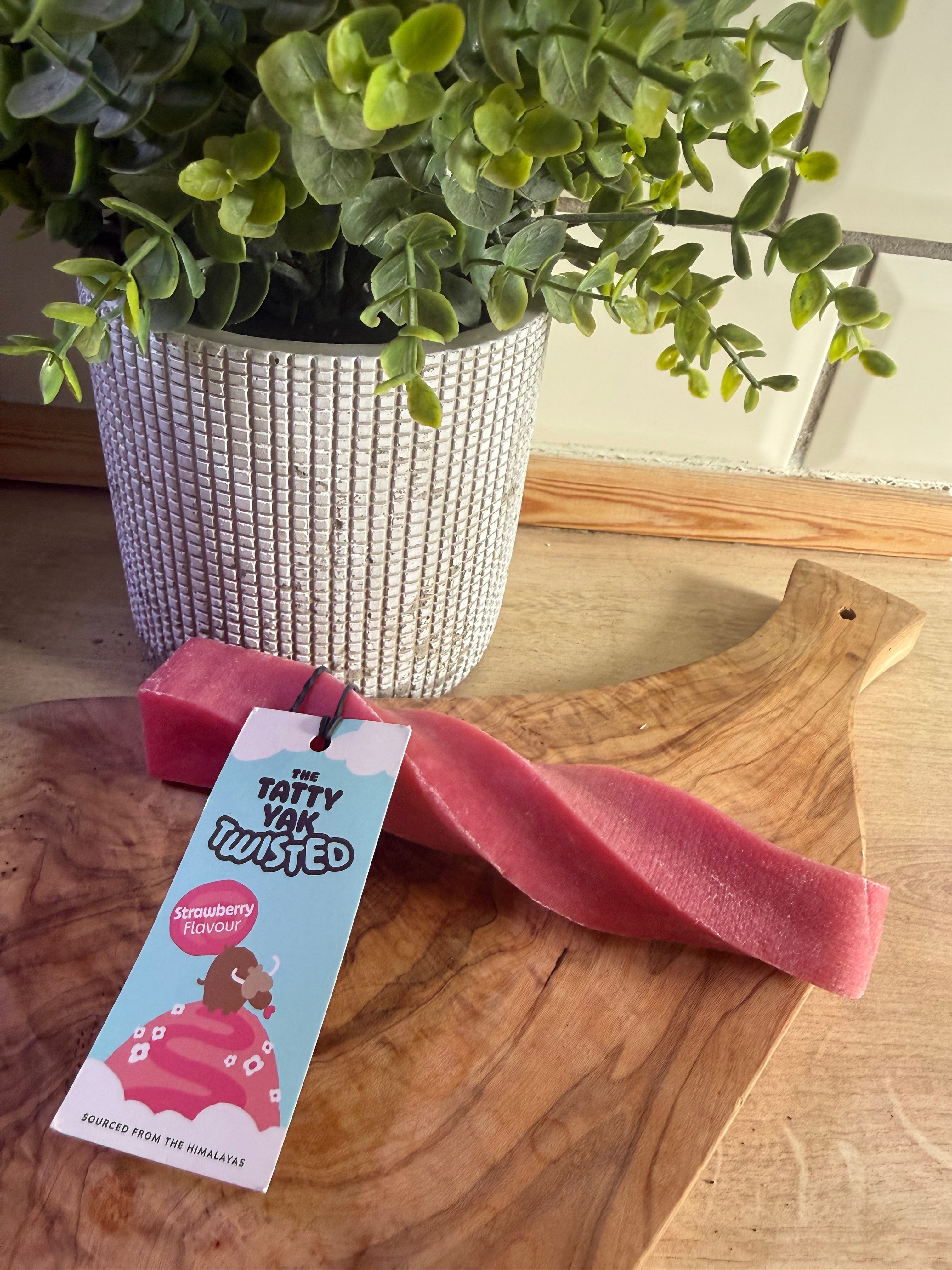 Large twisted strawberry yak