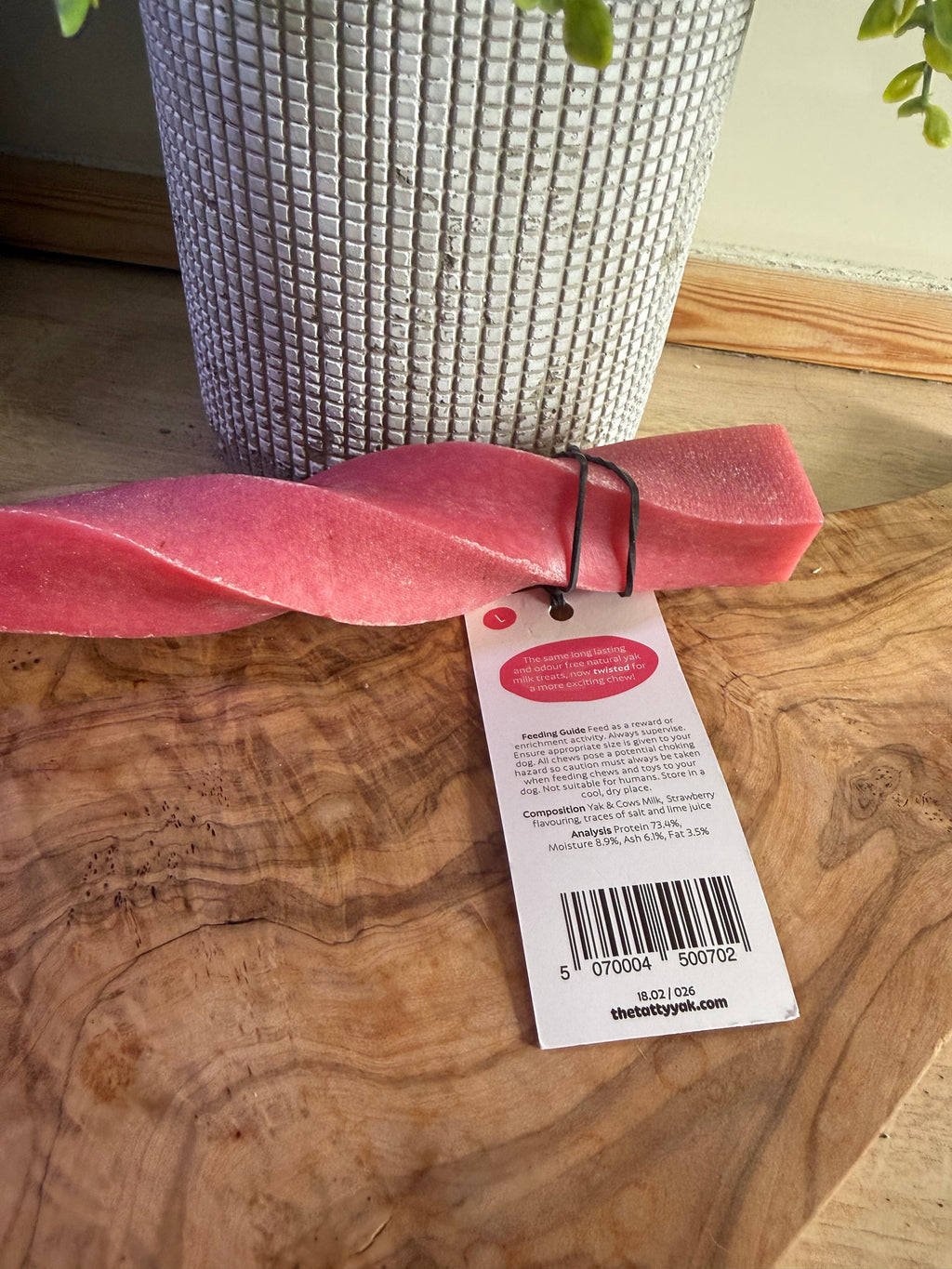 Large twisted strawberry yak