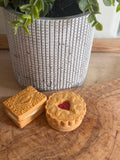 Cheesy biscuit duo