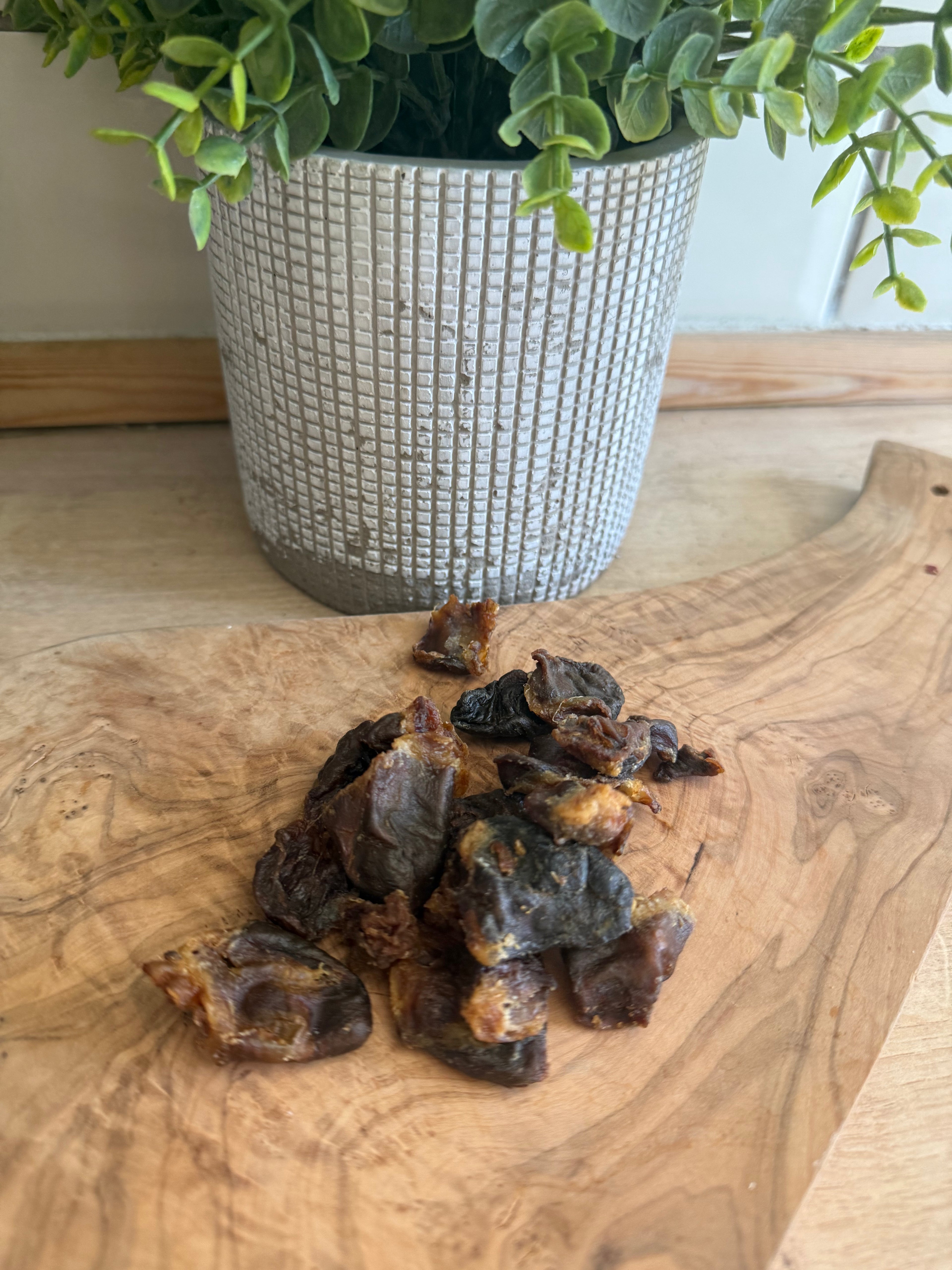 Air dried chicken hearts