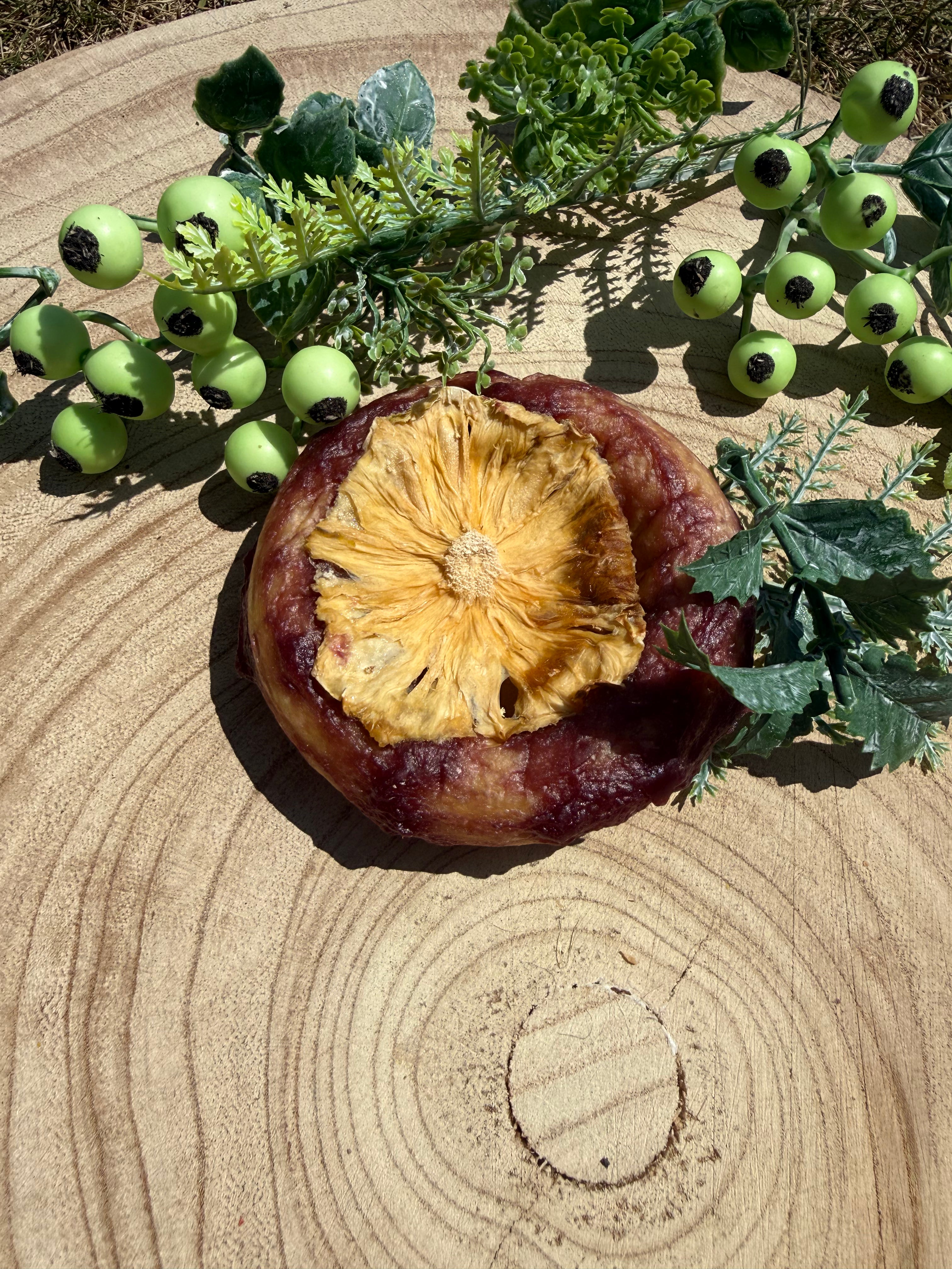 Beef and dried pineapple, collagen doughnut