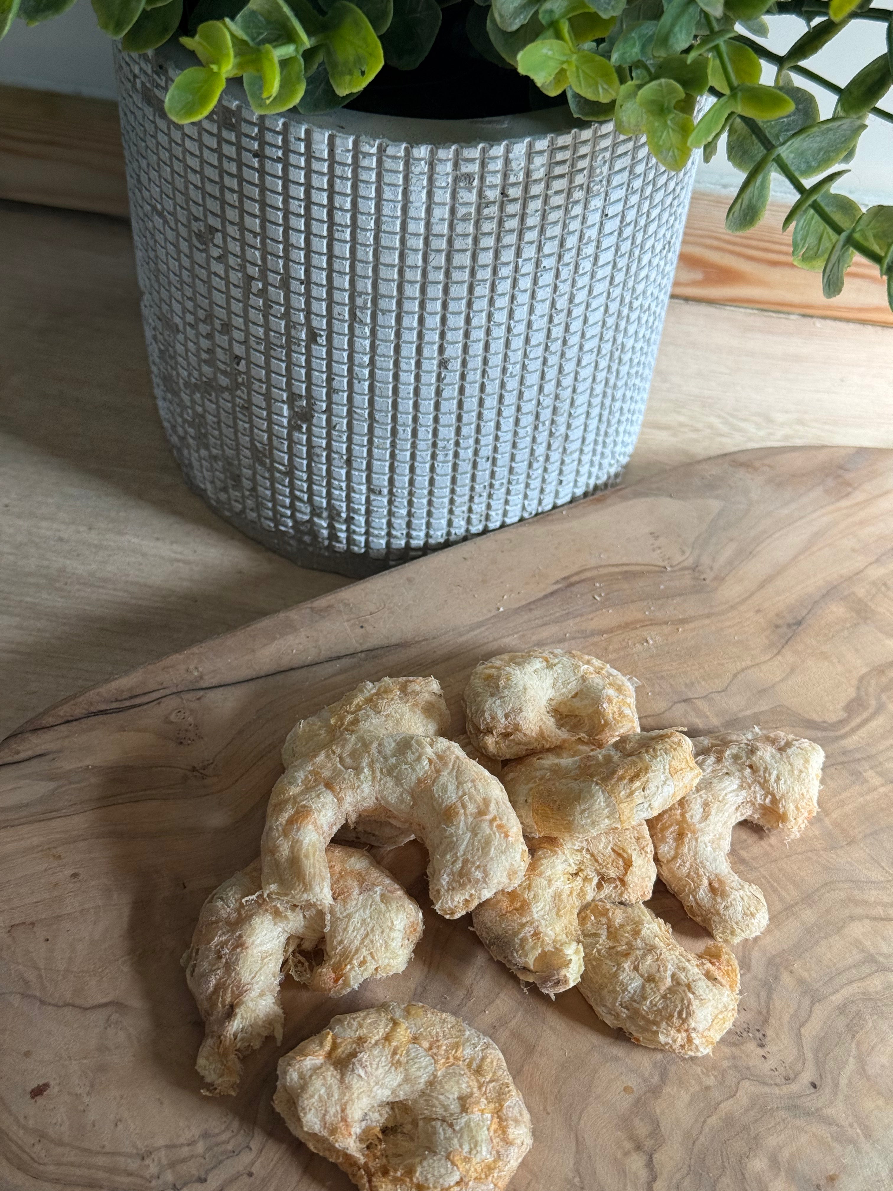 Freeze dried whole prawns